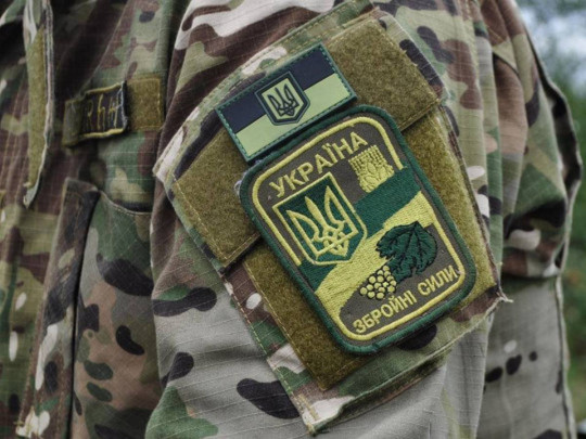 Бойца с простреленной головой обнаружили на территории воинской части в Киеве