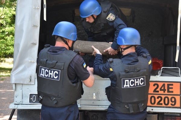В больнице на Слободке нашли артснаряд времён войны