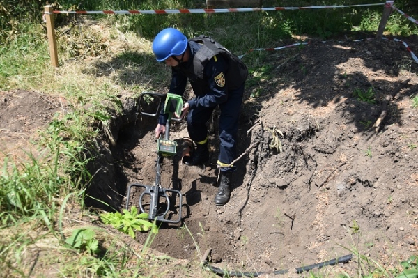 В больнице на Слободке нашли артснаряд времён войны