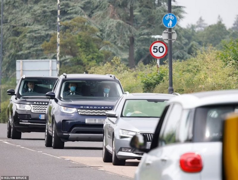 Примирення принців: Вільям та Гаррі мирно поспілкувалися у день 60-річчя принцеси Діани