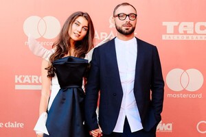 Иностранные звезды и роскошные наряды: как прошло открытие Одесского кинофестиваля