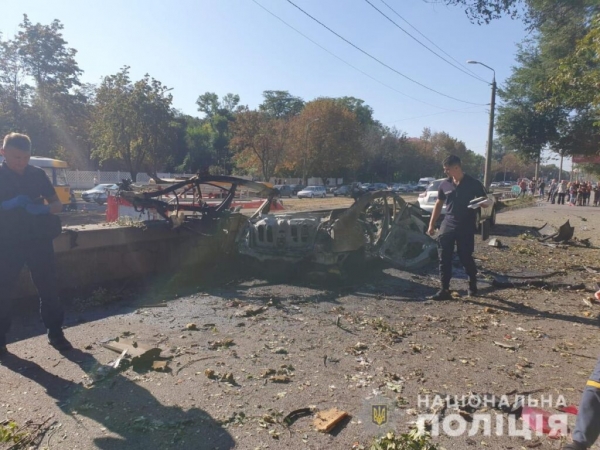 В Днепре взорвался автомобиль: сообщают о заказном убийстве и террористическом акте