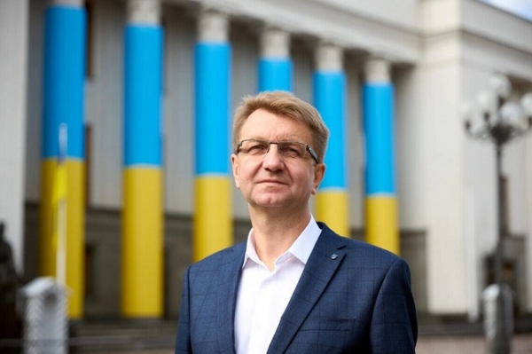 Верховная Рада пополнилась ещё двумя «слугами народа»