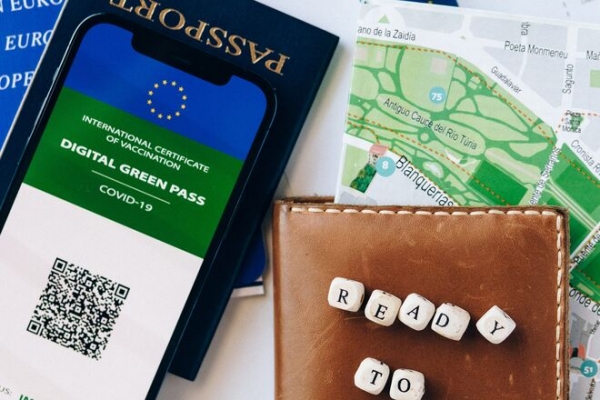 
ЕС хочет сократить срок действия Covid-сертификатов – новые требования
