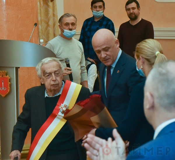 Вице-президент Всемирного клуба одесситов получил награду имени Григория Маразли