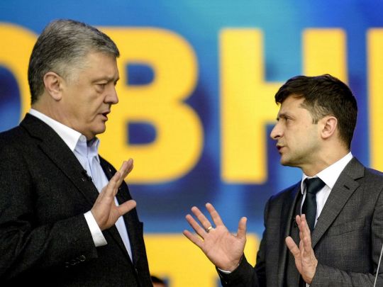 У другому турі виборів Зеленського та Порошенка готові підтримати по 50 відсотків виборців, — соцопитування