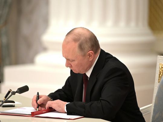 Радфед дозволив Путіну використання армії Росії за кордоном: що відомо