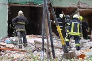 В одной из квартир на Краснова произошел взрыв газа: серьезно пострадали два человека