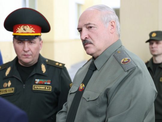 Це новий крок до війни: білорусь заявляє про переміщення військ і бойової техніки