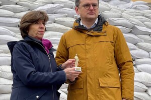 Глава МИД Франции пряталась от обстрелов в бомбоубежище под Оперным театром в Одессе