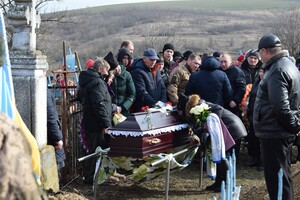 Воевал на востоке Украины с 2014 года: в Одесской области простились с 33-летним защитником