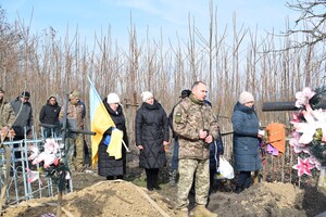 Воевал на востоке Украины с 2014 года: в Одесской области простились с 33-летним защитником