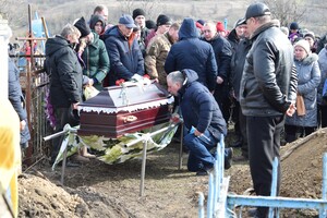 Воевал на востоке Украины с 2014 года: в Одесской области простились с 33-летним защитником