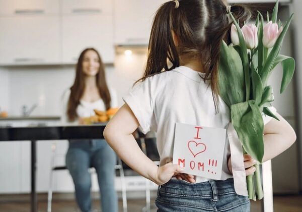 Концерты Pianoбой и группы "Коррупция": куда пойти в Одессе на Международный женский день Концерты Pianoбой и группы "Коррупция": куда пойти в Одессе на Международный женский день