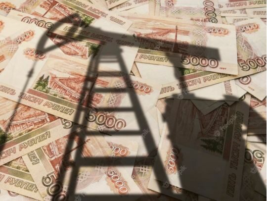 &laquo;Або брешуть, або торгують через сірі схеми&raquo;: &laquo;нафтові&raquo; гроші &laquo;не&nbsp;поспішають&raquo; в&nbsp;бюджет росії