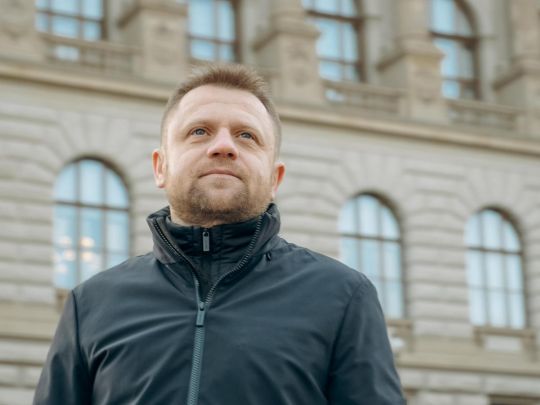 &laquo;Ніщо так не&nbsp;лікує, як&nbsp;музика&raquo;: український артист презентував новий трек, який заряджений підіймати настрій