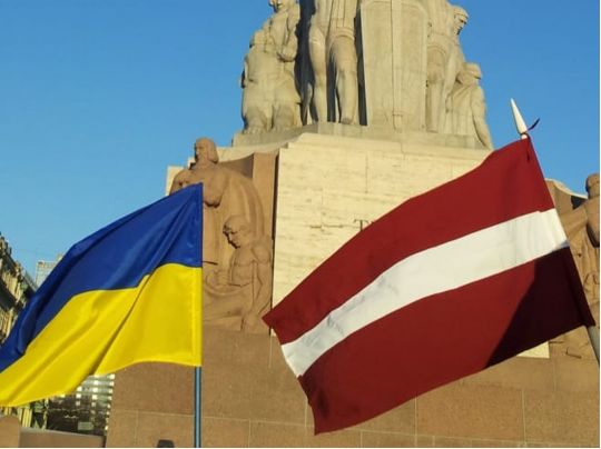 Виплати продовжено: одна з країн ЄС відновила безкоштовне розміщення українців