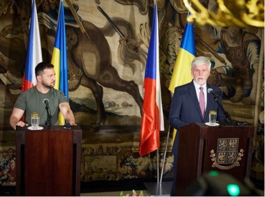 Чехія передасть Києву бойові гелікоптери та підтримає Україну на саміті НАТО у Вільнюсі