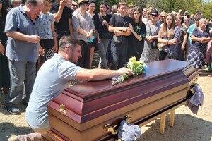 Погиб в Донецкой области: в Одесской области простились с бойцом морской пехоты