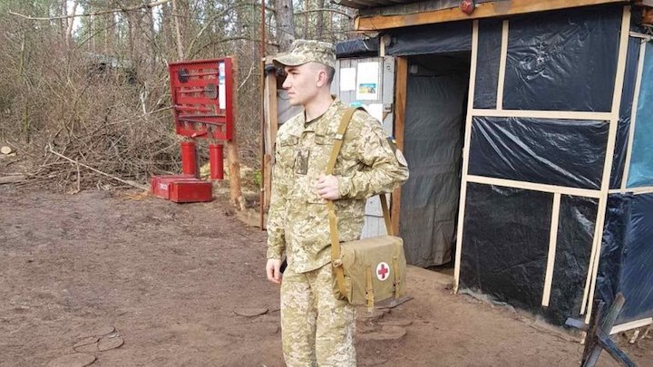 Бачив у кабінетах залиті кров’ю закатованих ножівки, бензопили і мачете: медик розповів про жахливі знущання росіян над полоненими