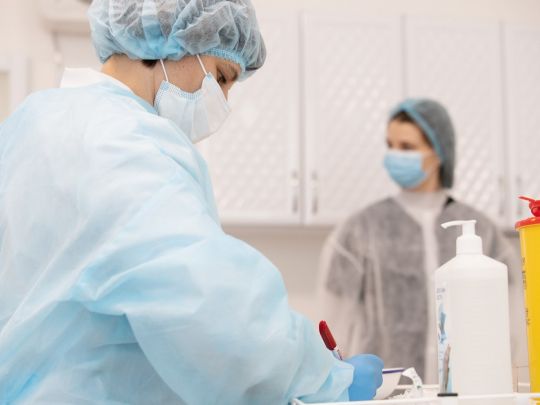 COVID відкрив епідемічний сезон у&nbsp;Києві: за&nbsp;тиждень майже 400 хворих та&nbsp;двоє померлих,&nbsp;&mdash; КМДА