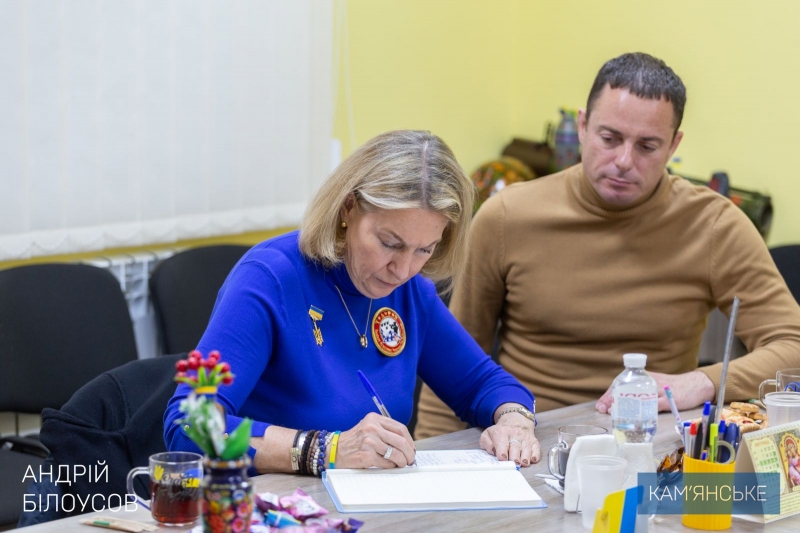 До Кам’янського завітала Бонні Керрол — засновниця та президентка міжнародної організації TAPS