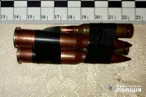 В Одессе мужчина пытался продать ручную гранату