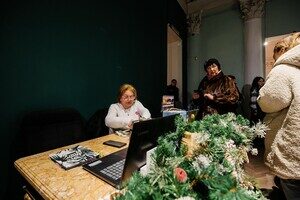 В Одессе впервые после ракетного удара РФ открыл двери для посетителей художественный музей В Одессе впервые после ракетного удара РФ открыл двери для посетителей художественный музей