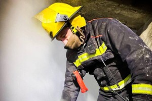 В Одесской области горели жилой дом и аптека: пожарные спасли двух младенцев