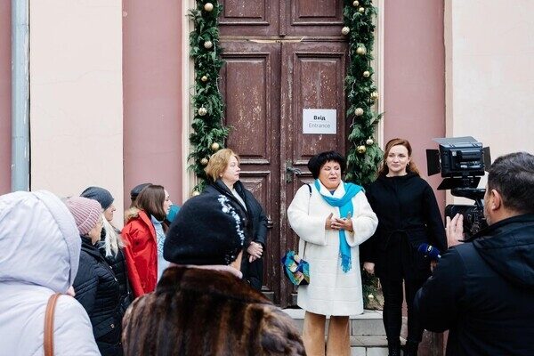В Одессе впервые после ракетного удара РФ открыл двери для посетителей художественный музей В Одессе впервые после ракетного удара РФ открыл двери для посетителей художественный музей