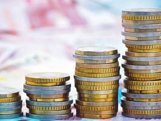 Залежить від місця отримання доходу: як українцям платити податки за кордоном