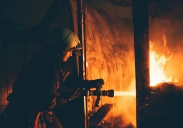 В Одессе загорелся мусоросборник: мужчина получил 80% ожогов тела