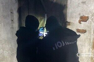 В Одесской области по подозрению в убийстве 15-летней девушки задержали 16-летнего парня В Одесской области по подозрению в убийстве 15-летней девушки задержали 16-летнего парня
