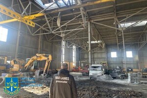 Прокуратура расследует обстрел промышленного объекта в Одесской области