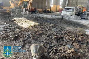 Прокуратура расследует обстрел промышленного объекта в Одесской области