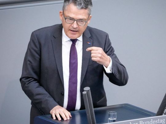 Депутат Бундестагу назвав країну ЄС, яка постачає росіянам сировину для виробництва боєприпасів