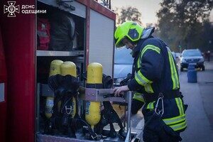 В центре Одессы вспыхнул пожар в квартире: подробности