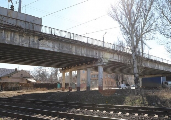 Движение по Ивановскому мосту в Одессе ограничили еще на год: подробности
