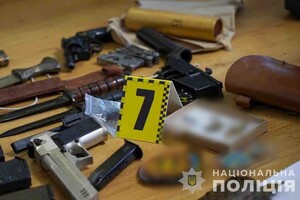 Нелегальное обращение оружия и взрывчаток: результаты трехдневных обысков в Одесской области