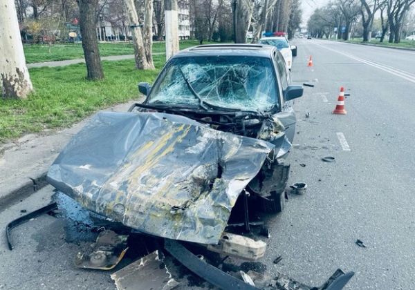 В Одессе столкнулись маршрутка и легковушка: есть пострадавшие