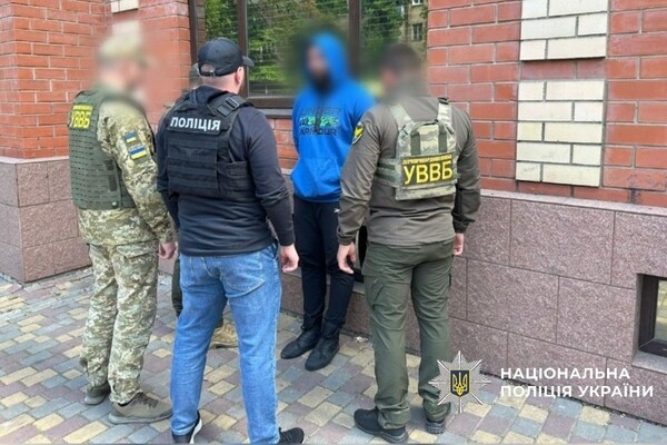 Торговля бронированием: одессит обещал за 3,5 тысячи долларов подкупить работников ТЦК