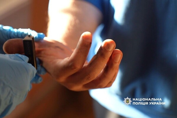 Торговля бронированием: одессит обещал за 3,5 тысячи долларов подкупить работников ТЦК