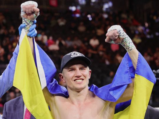 Українець Богачук переміг у рейтинговому бою 192-сантиметрового боксера зі США (відео)