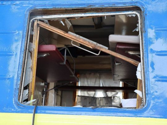 В &laquo;Укрзалізниці&raquo; пояснили, чому не&nbsp;зупиняють потяги під час повітряних тривог