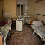 Окупанти вночі обстріляли Херсон і Харків: серед постраждалих є медсестри і пацієнти лікарень (фото)