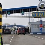 В ГПСУ объяснили, с какими документами будут выпускать за границу мужчин 18-22 лет