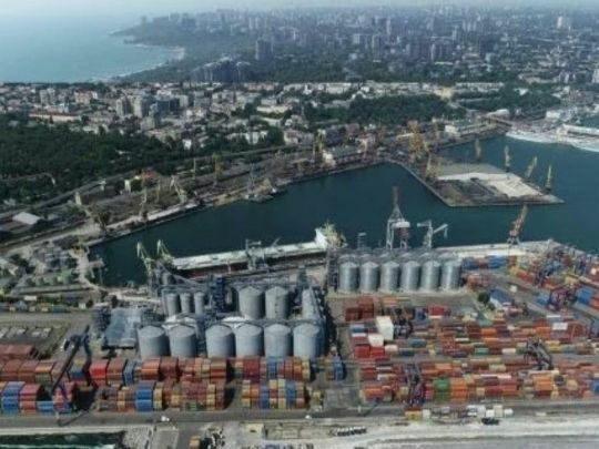 Одеський порт може перейти під контроль людей, пов&rsquo;язаних з&nbsp;рф: експерт про ситуацію навколо терміналу &laquo;Олімпекс&raquo;