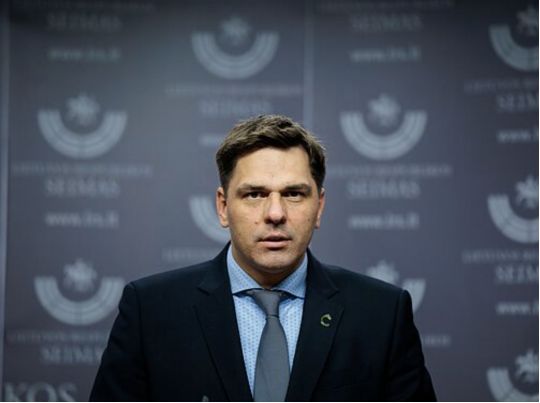 Питання &laquo;Чий Крим?&raquo; коштував посади литовському міністру