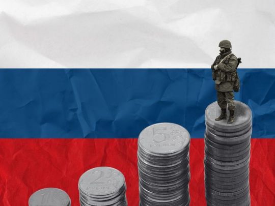 Доходи росії впали на&nbsp;20%: що&nbsp;відбувається в&nbsp;країні-окупантці з&nbsp;грошима на&nbsp;війну