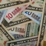 Євро поставив рекорд: в Україні стрімко дорожчають іноземні валюти